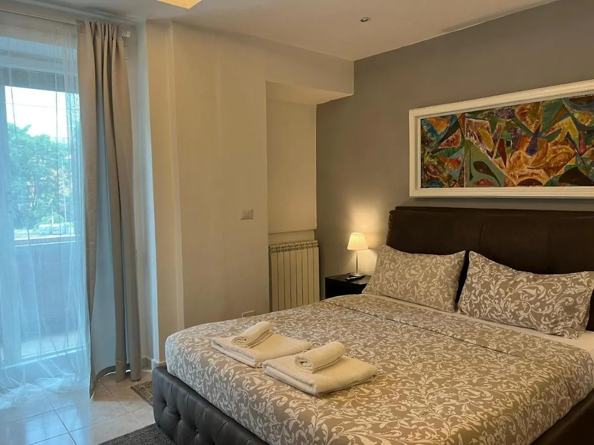 Appia Avenue 639 Guest House Rome