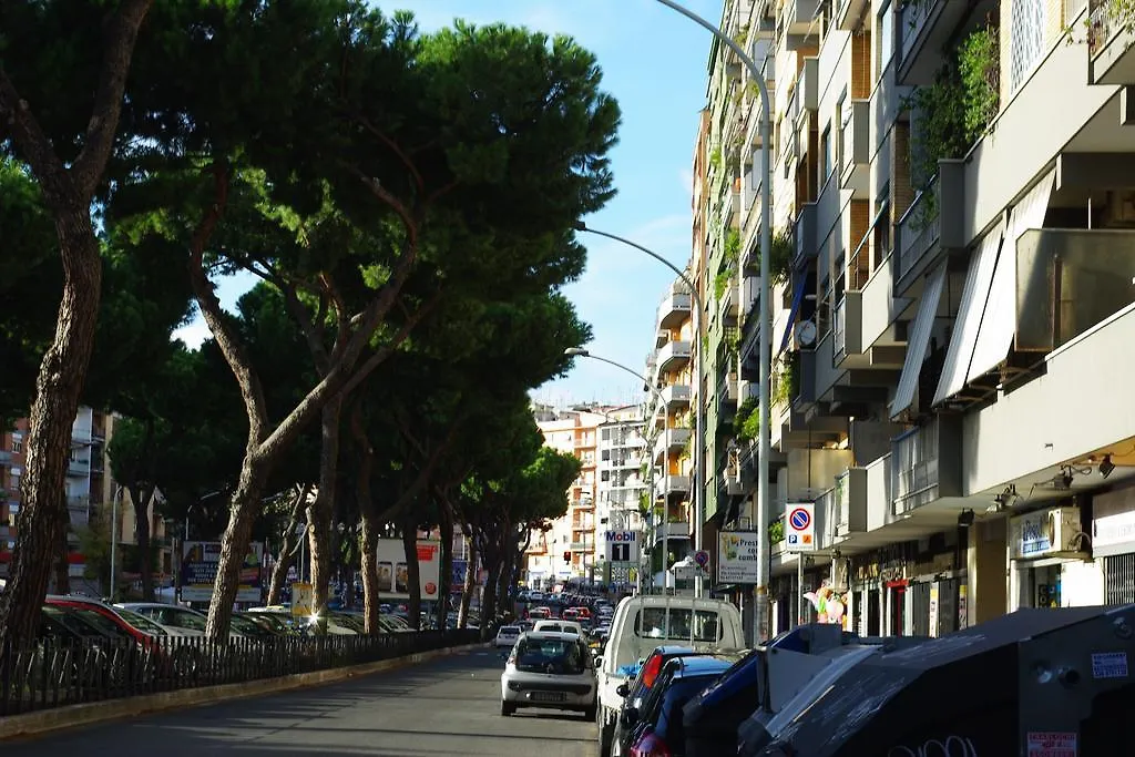 Appia Avenue 639 Guest House Rome Italy