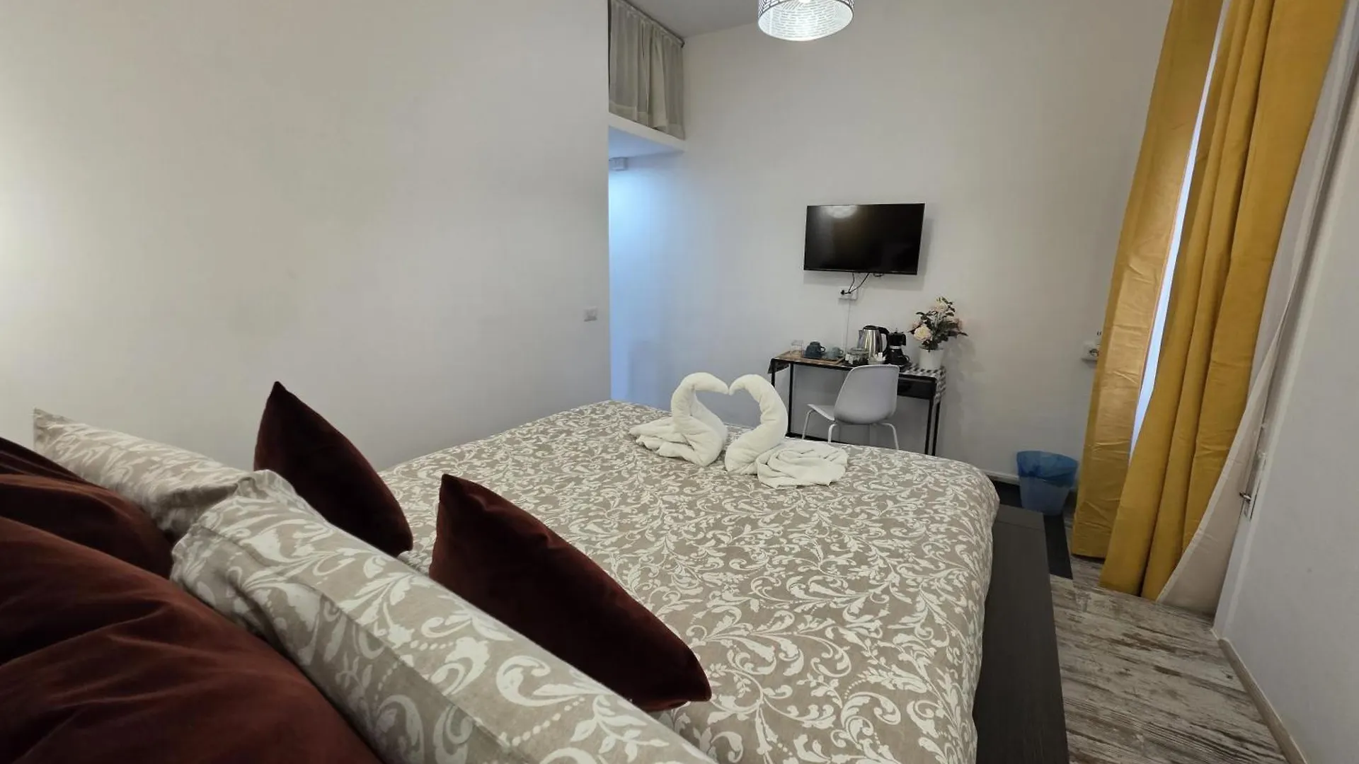 Appia Avenue 639 Guest House Rome