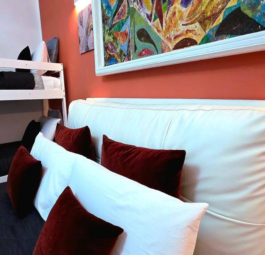 **  Appia Avenue 639 Guest House Rome Italy