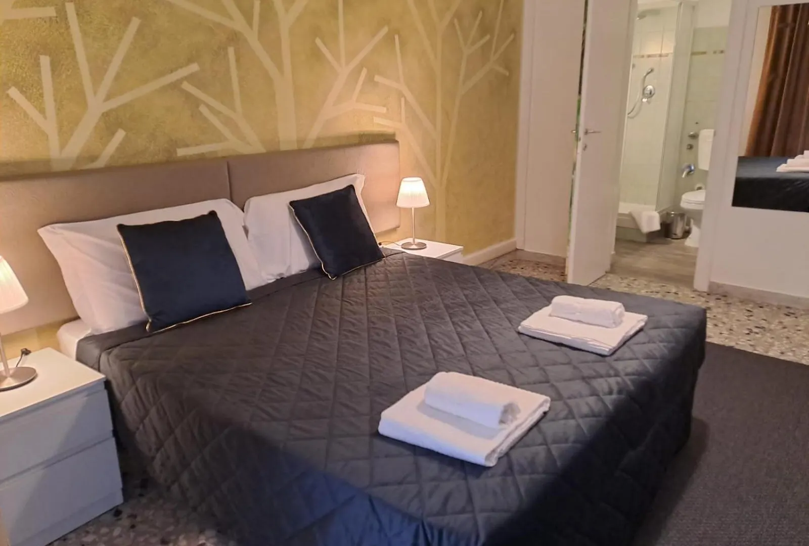 Appia Avenue 639 Guest House Rome