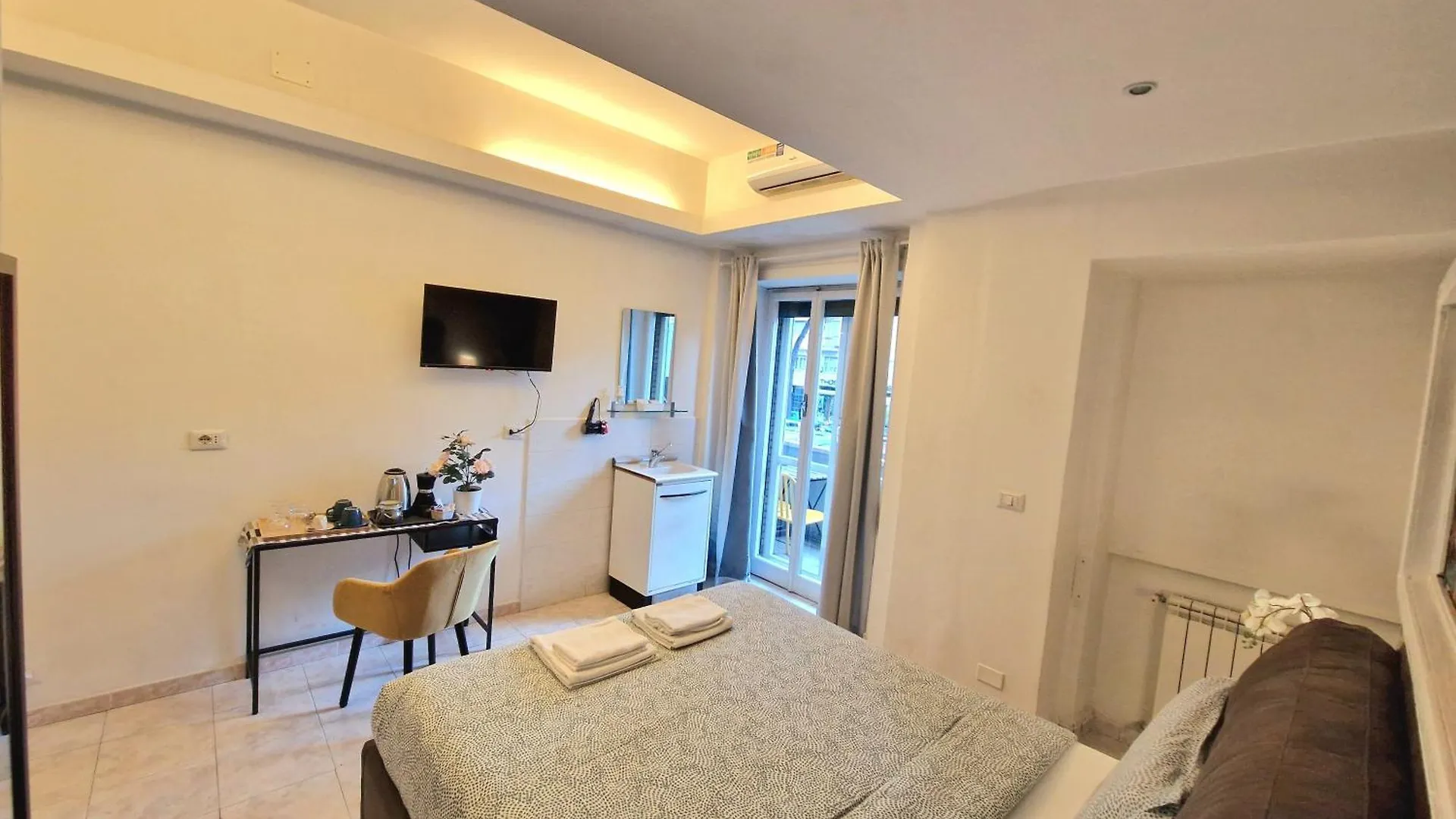 Appia Avenue 639 Guest House Rome
