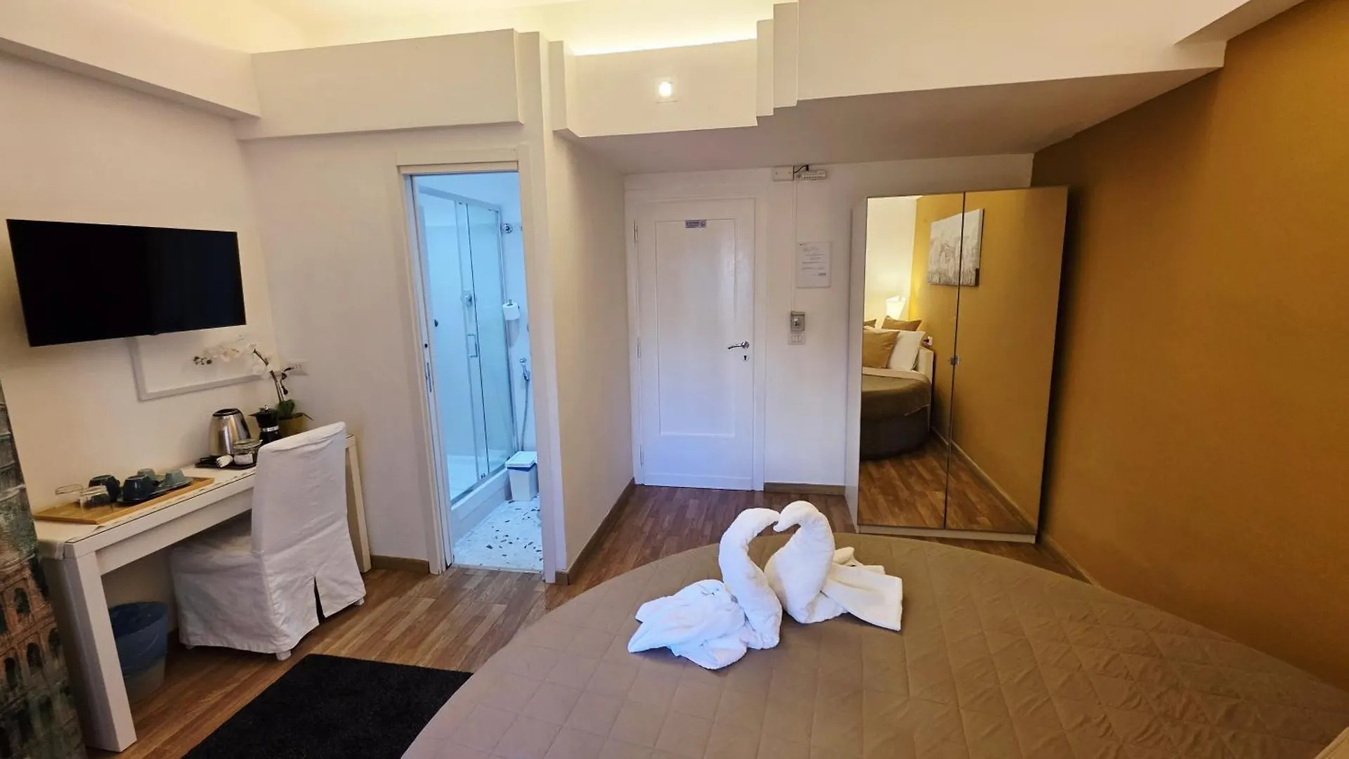 Appia Avenue 639 Guest House Rome Italy