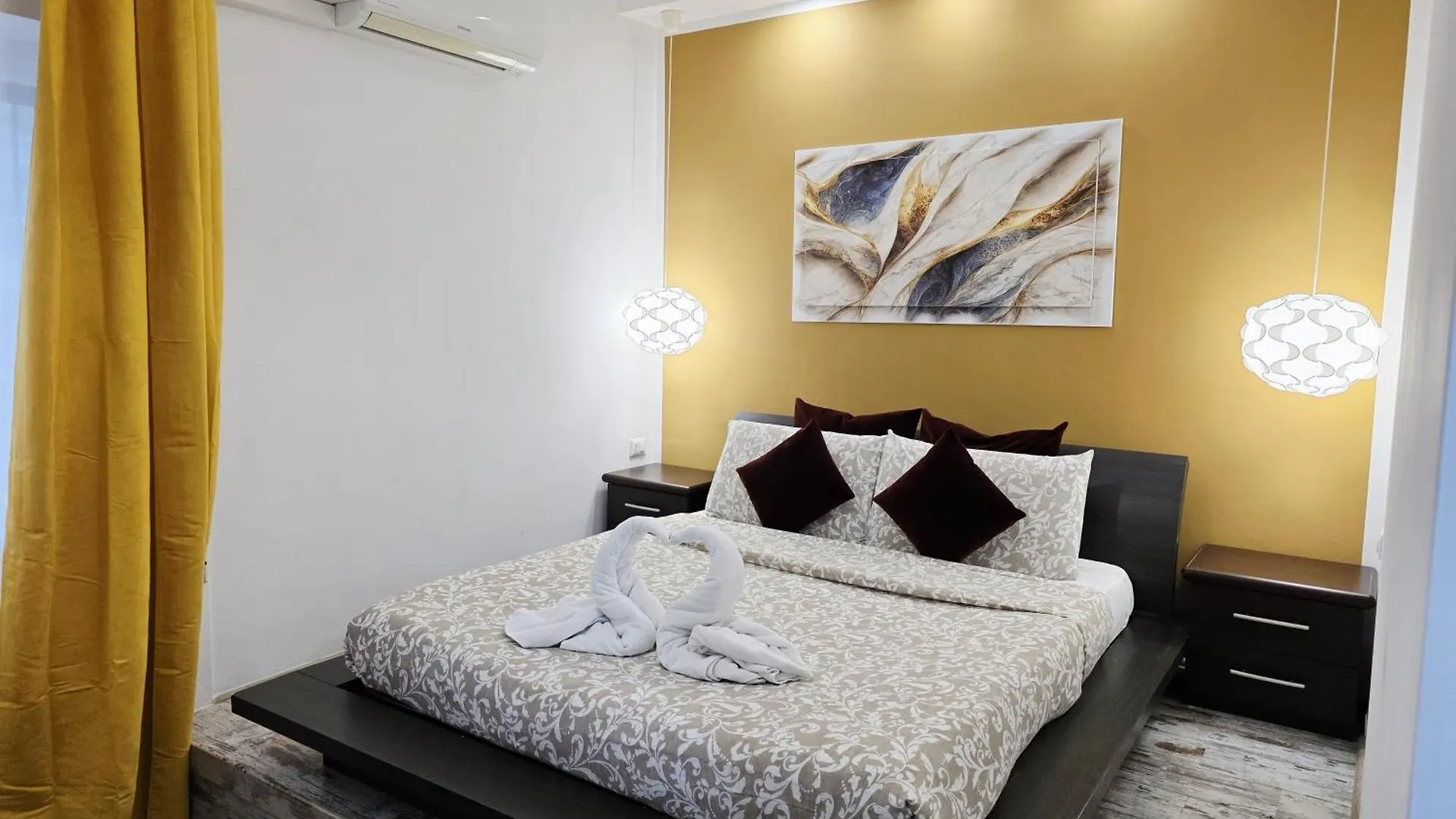 **  Appia Avenue 639 Guest House Rome Italy